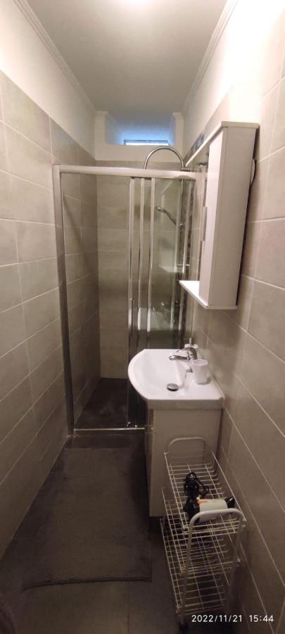 Apartmani Kristina ซริกเวนิซา ภายนอก รูปภาพ